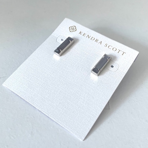 NWT Kendra Scott rhodium mother of pearl earrings - Picture 4 of 7